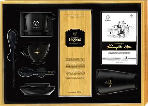 Trung Nguyen Legend diplomatic gift set with phin filter, cups, and Khuyen Hoc book